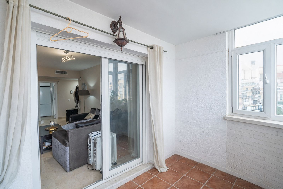 Middle Floor Apartment bilde 28