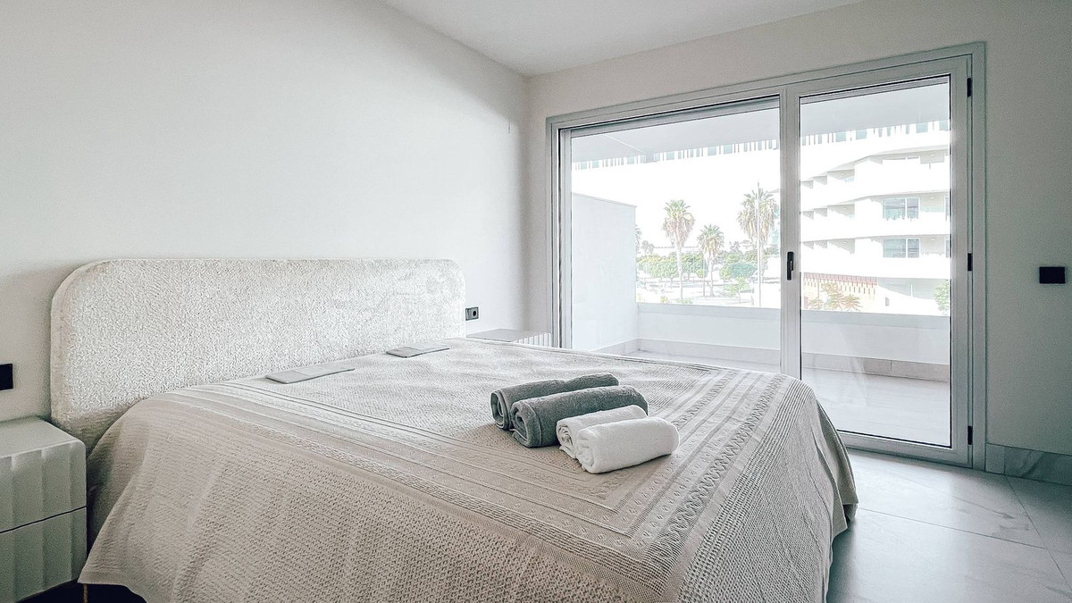 Middle Floor Apartment bilde 14