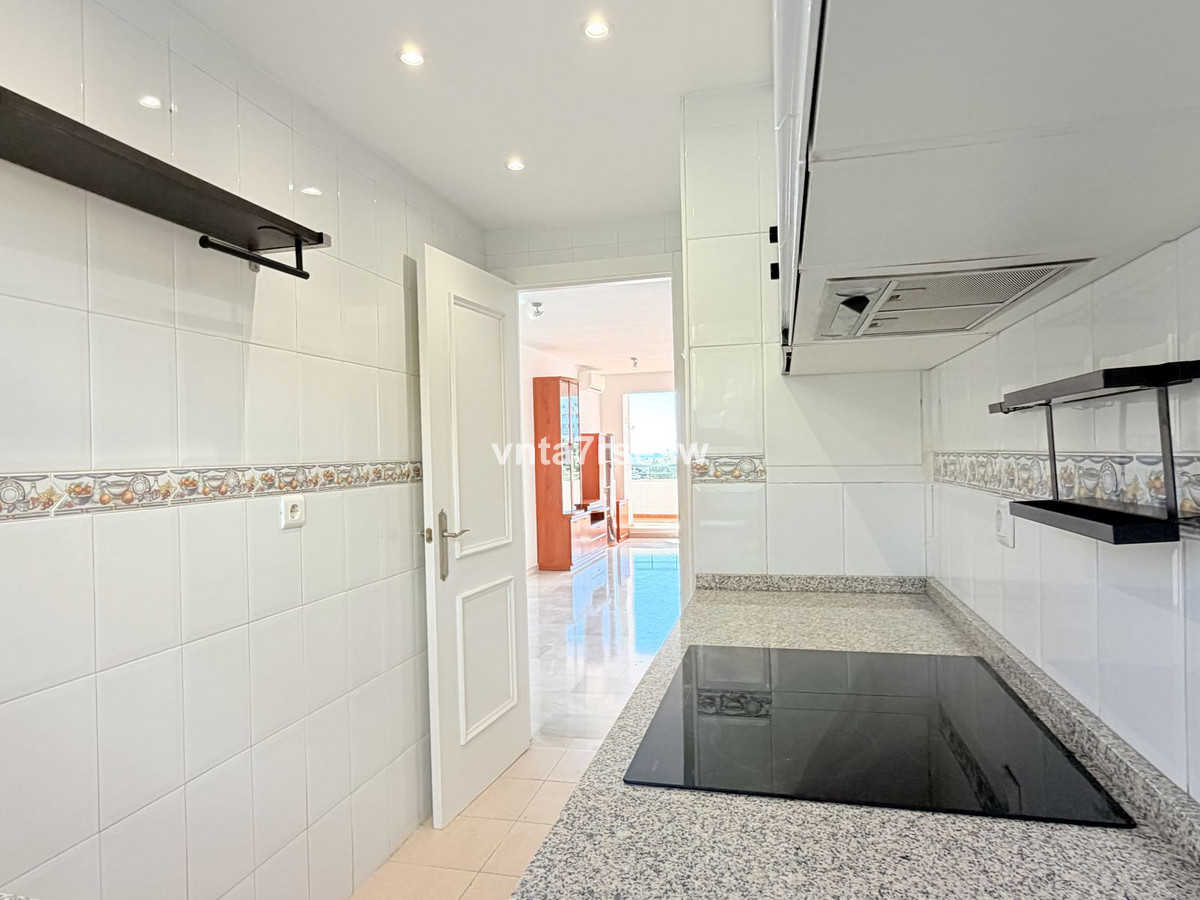 Middle Floor Apartment bilde 18