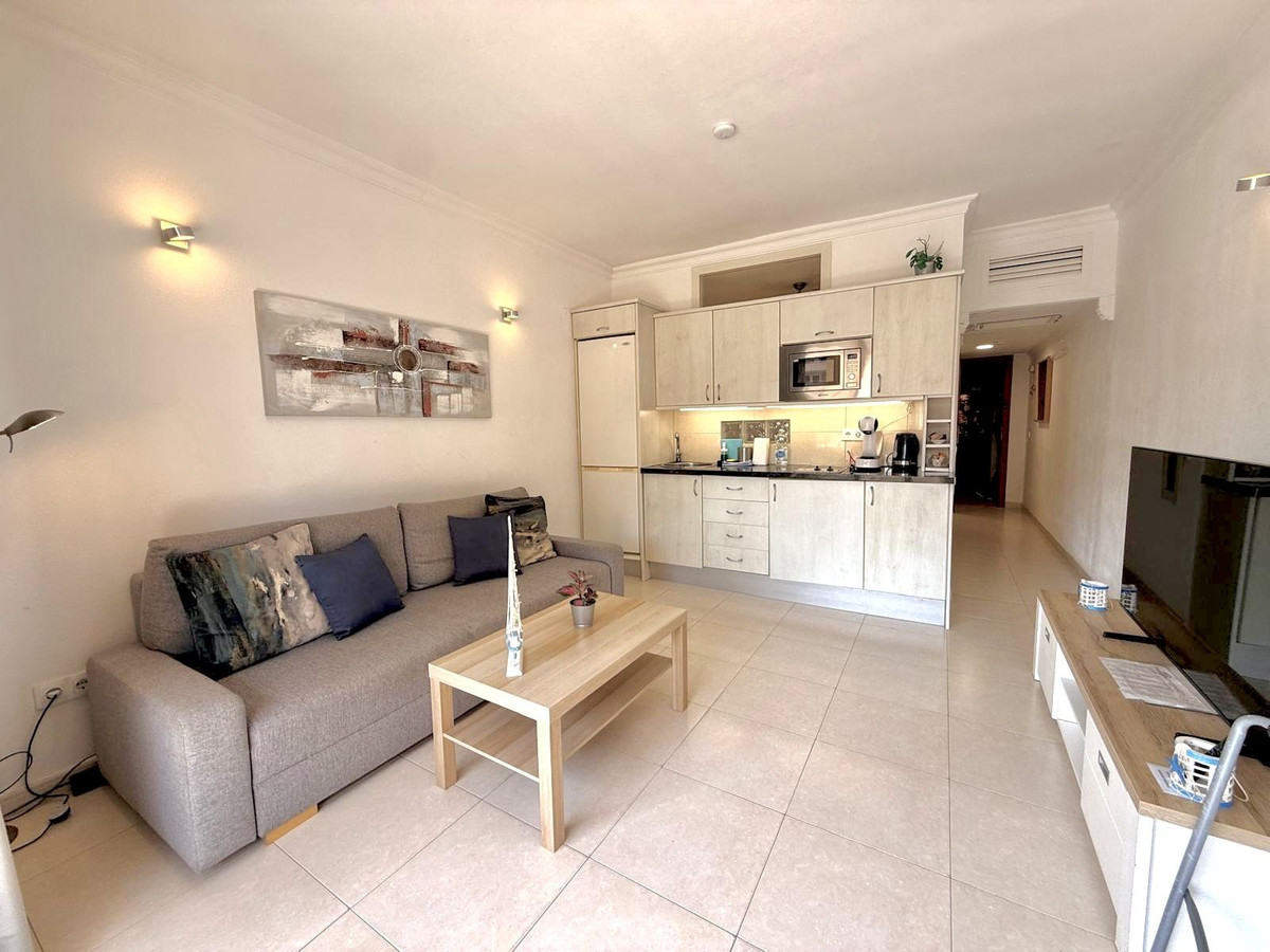Middle Floor Studio bilde 2