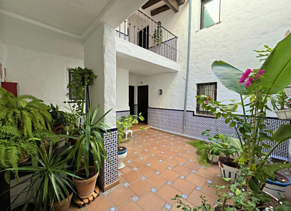 Middle Floor Apartment bilde 2