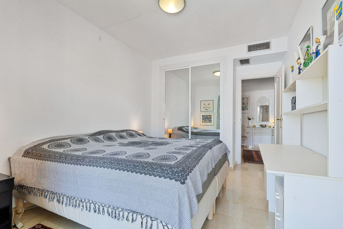 Middle Floor Apartment bilde 12