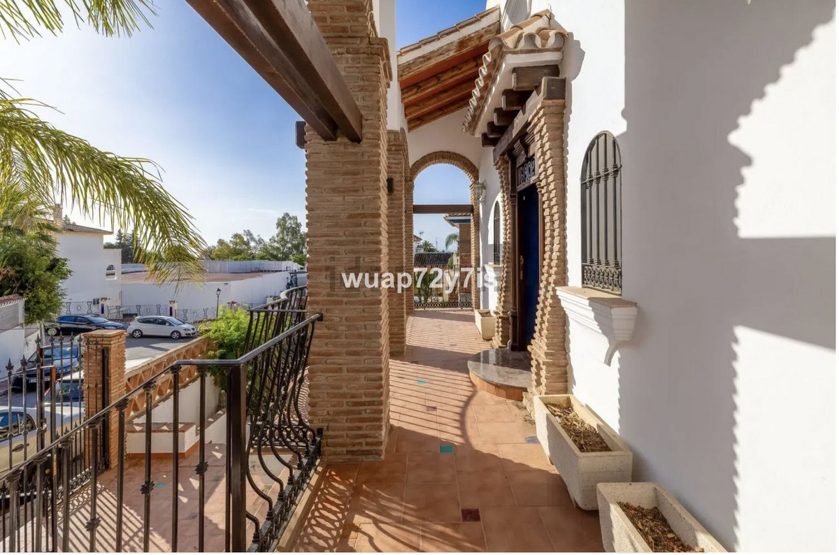 Detached Villa bilde 4