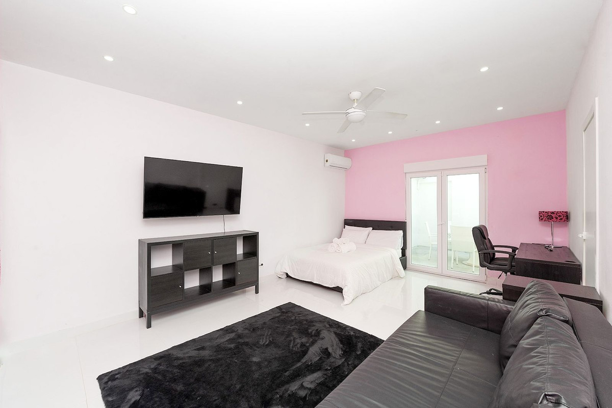 Detached Villa bilde 37