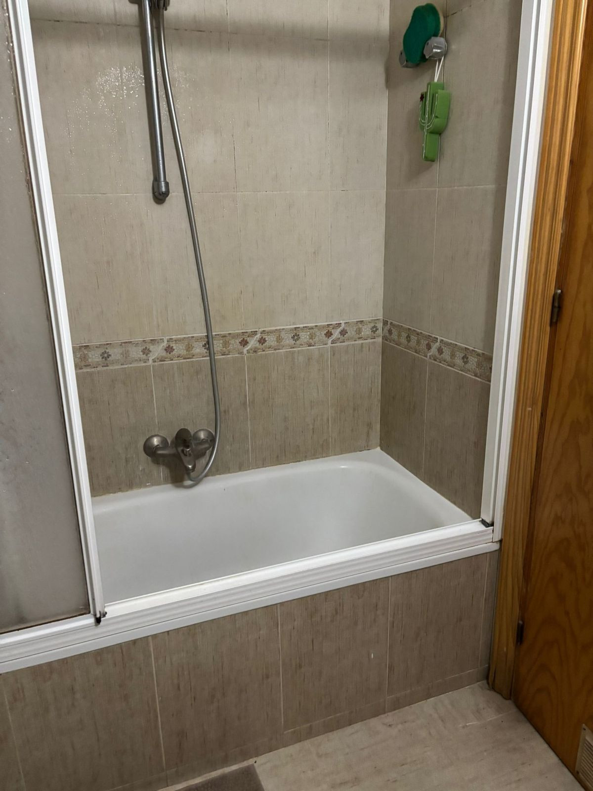 Middle Floor Apartment bilde 14