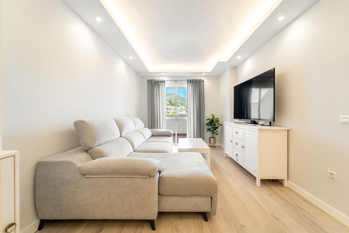 Middle Floor Apartment bilde 8