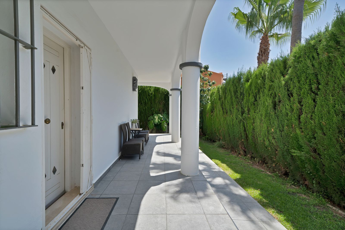 Detached Villa bilde 59
