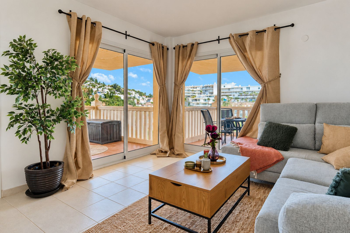 Middle Floor Apartment bilde 3