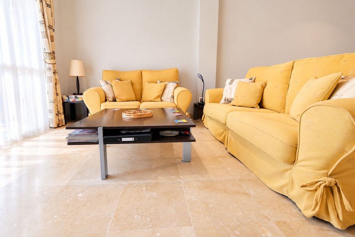 Middle Floor Apartment bilde 30