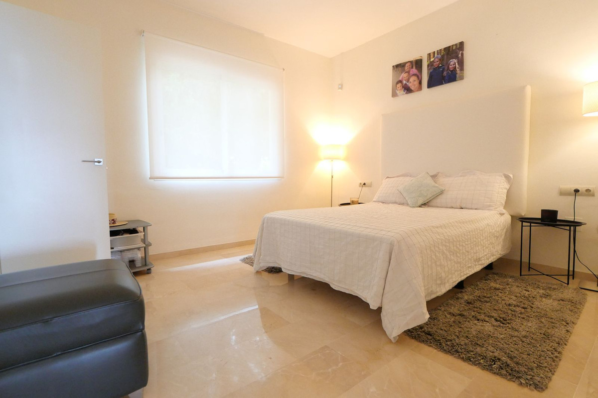 Middle Floor Apartment bilde 16