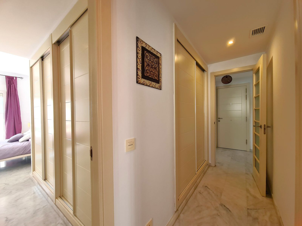 Middle Floor Apartment bilde 30