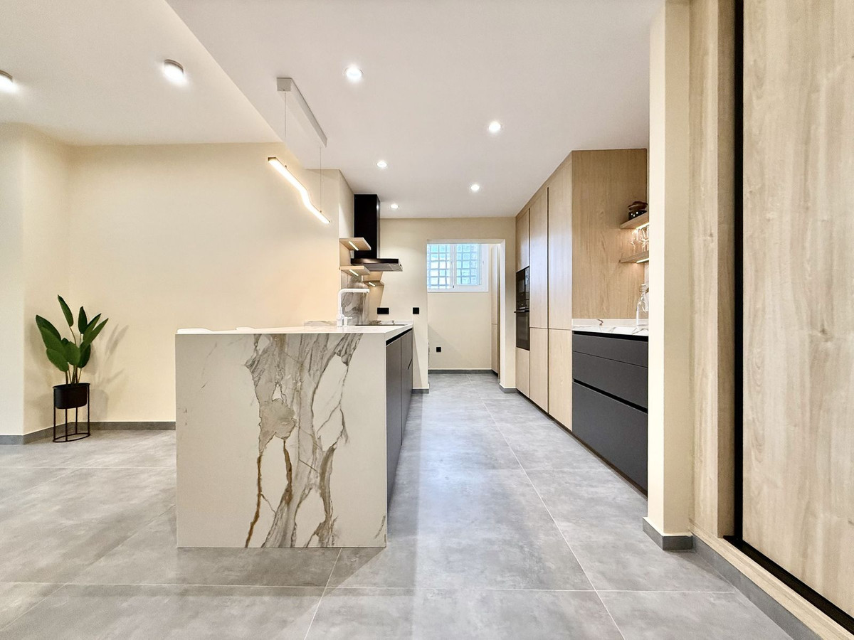 Middle Floor Apartment bilde 21