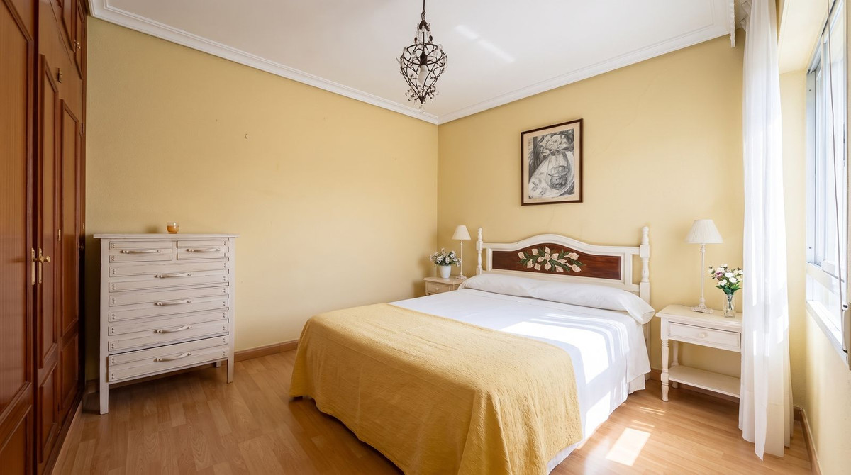 Middle Floor Apartment bilde 18