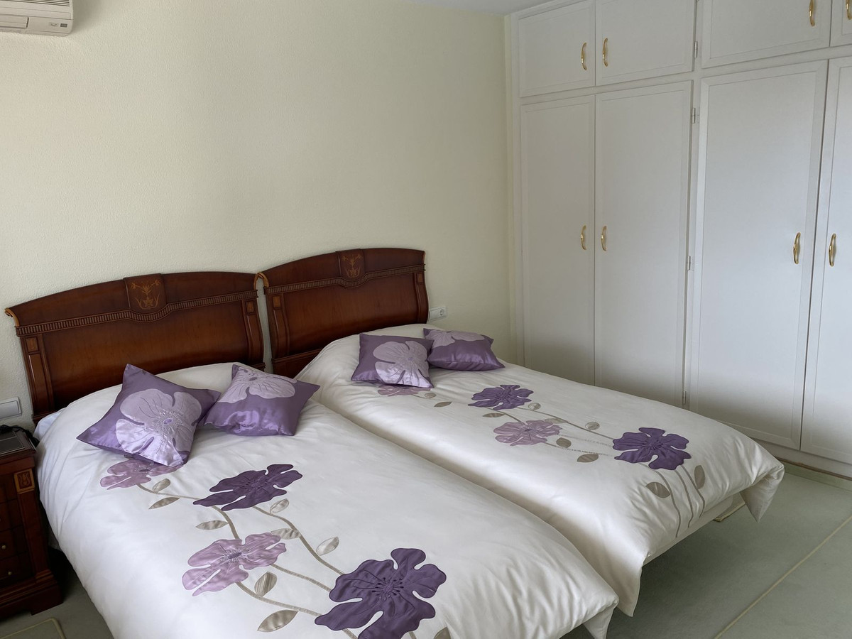 Detached Villa bilde 25