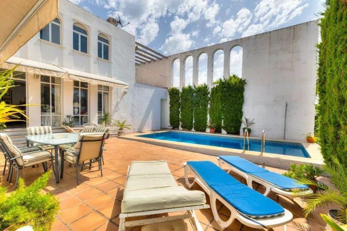 Detached Villa bilde 3