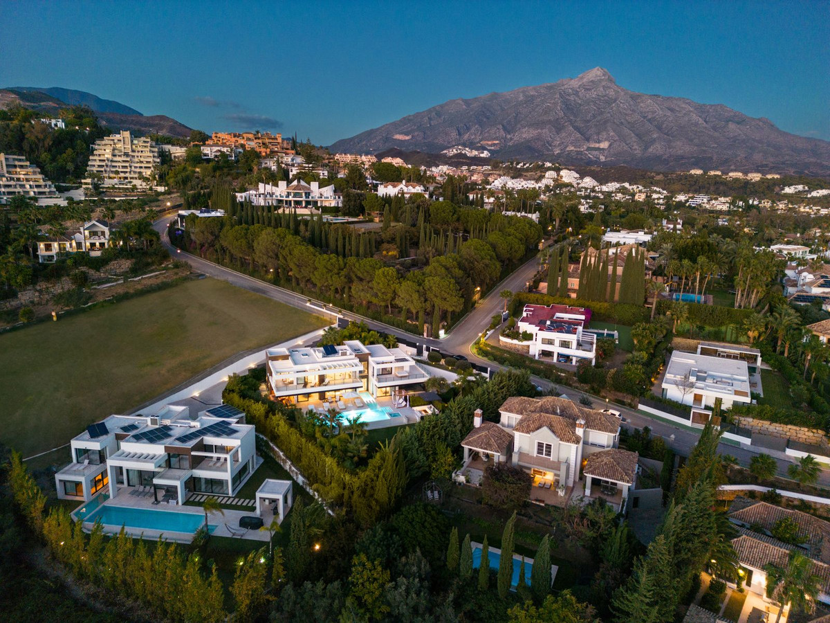 Detached Villa bilde 25