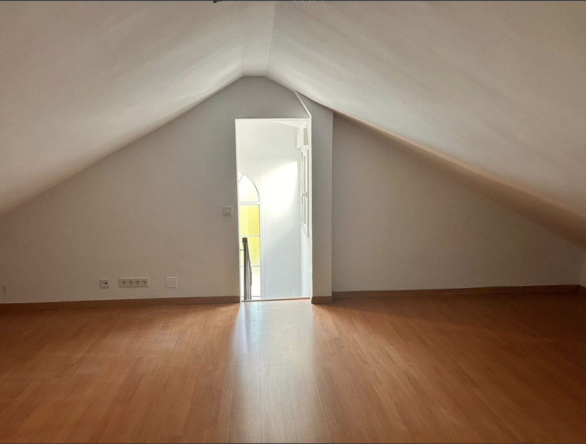 Detached Villa bilde 18