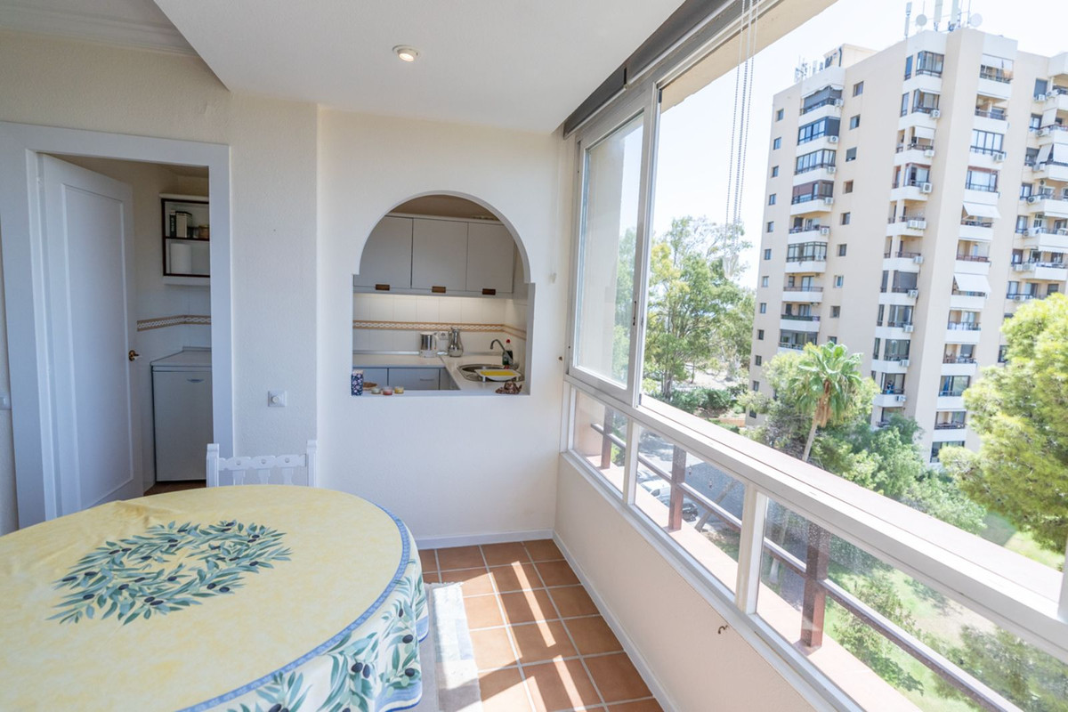 Middle Floor Apartment bilde 6