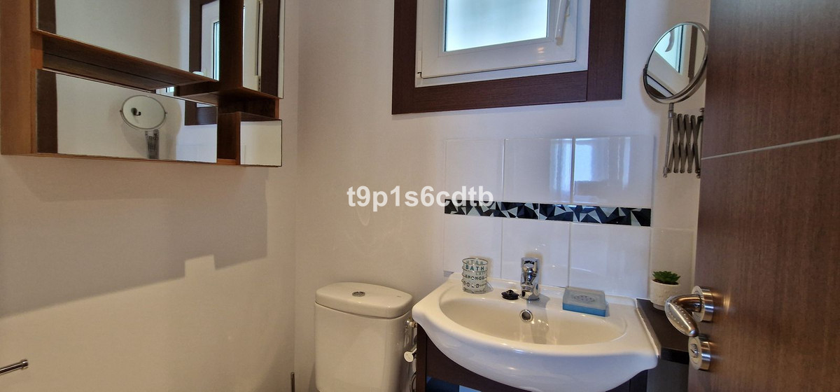 Middle Floor Apartment bilde 31