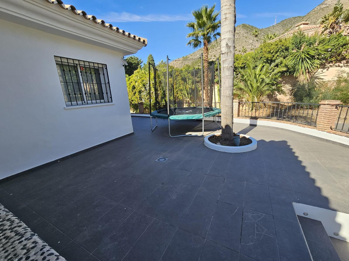 Detached Villa bilde 30