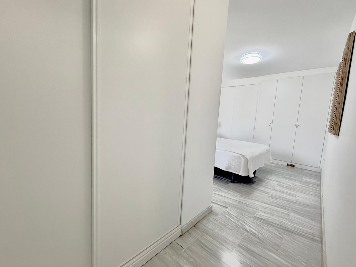 Middle Floor Apartment bilde 15