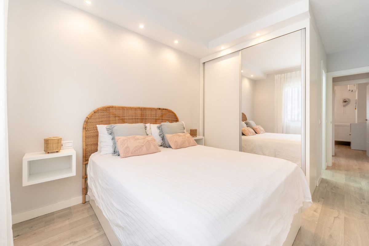 Middle Floor Apartment bilde 26