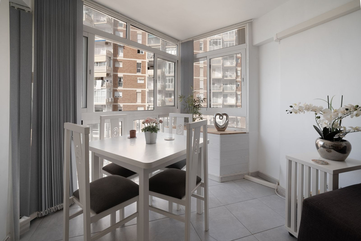 Middle Floor Apartment bilde 3