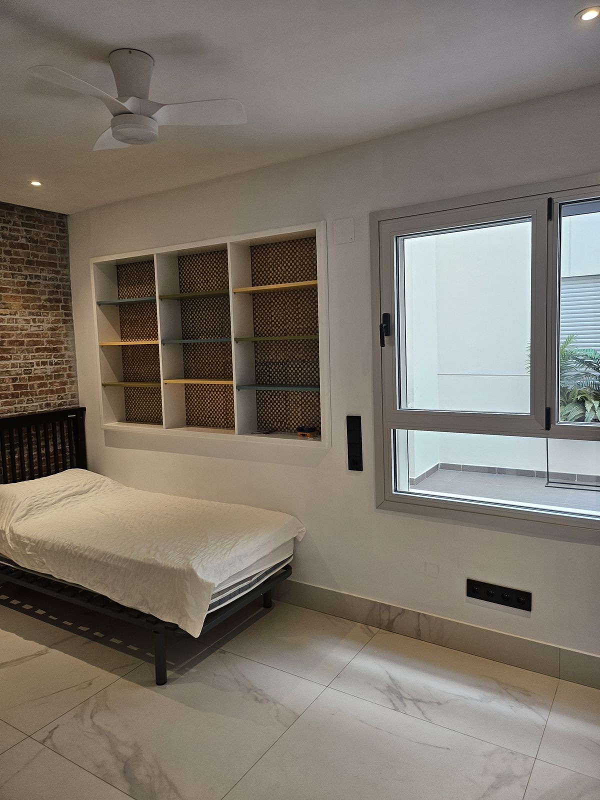 Middle Floor Apartment bilde 11