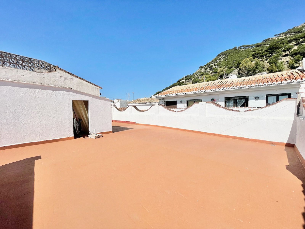 Middle Floor Apartment bilde 14