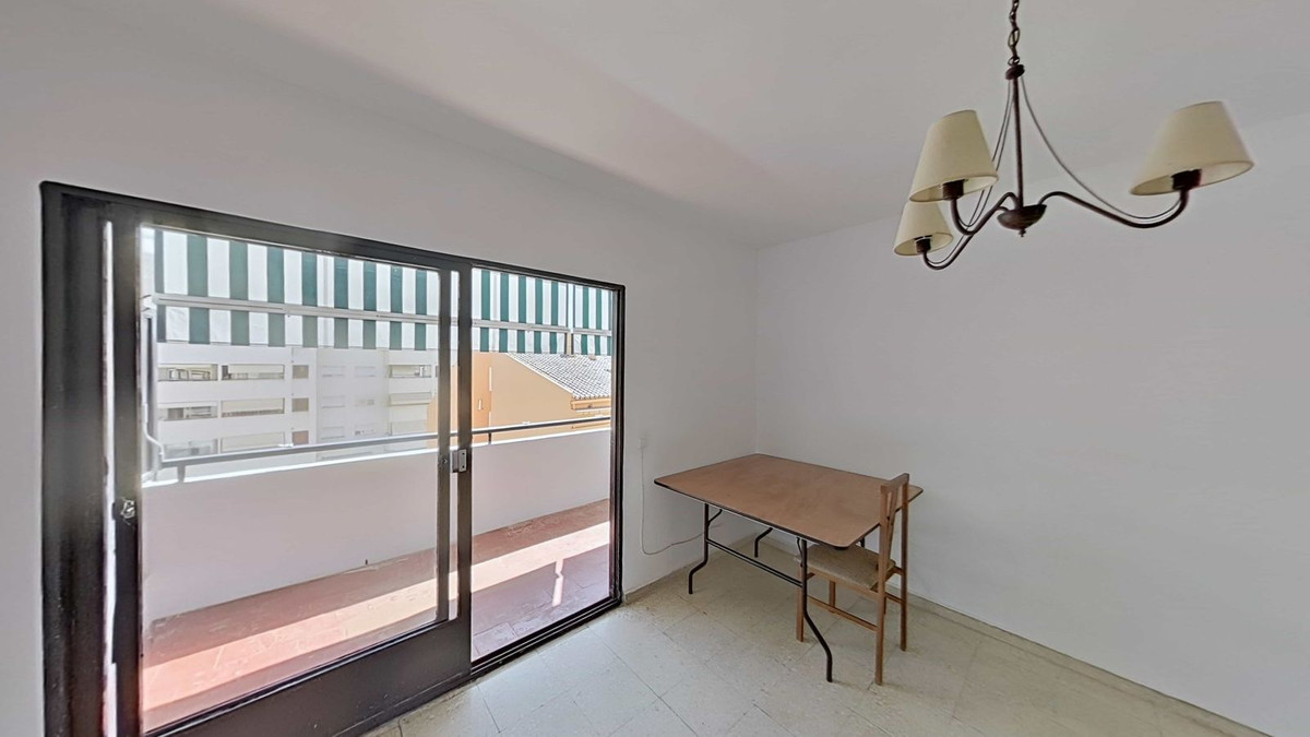 Middle Floor Apartment bilde 1