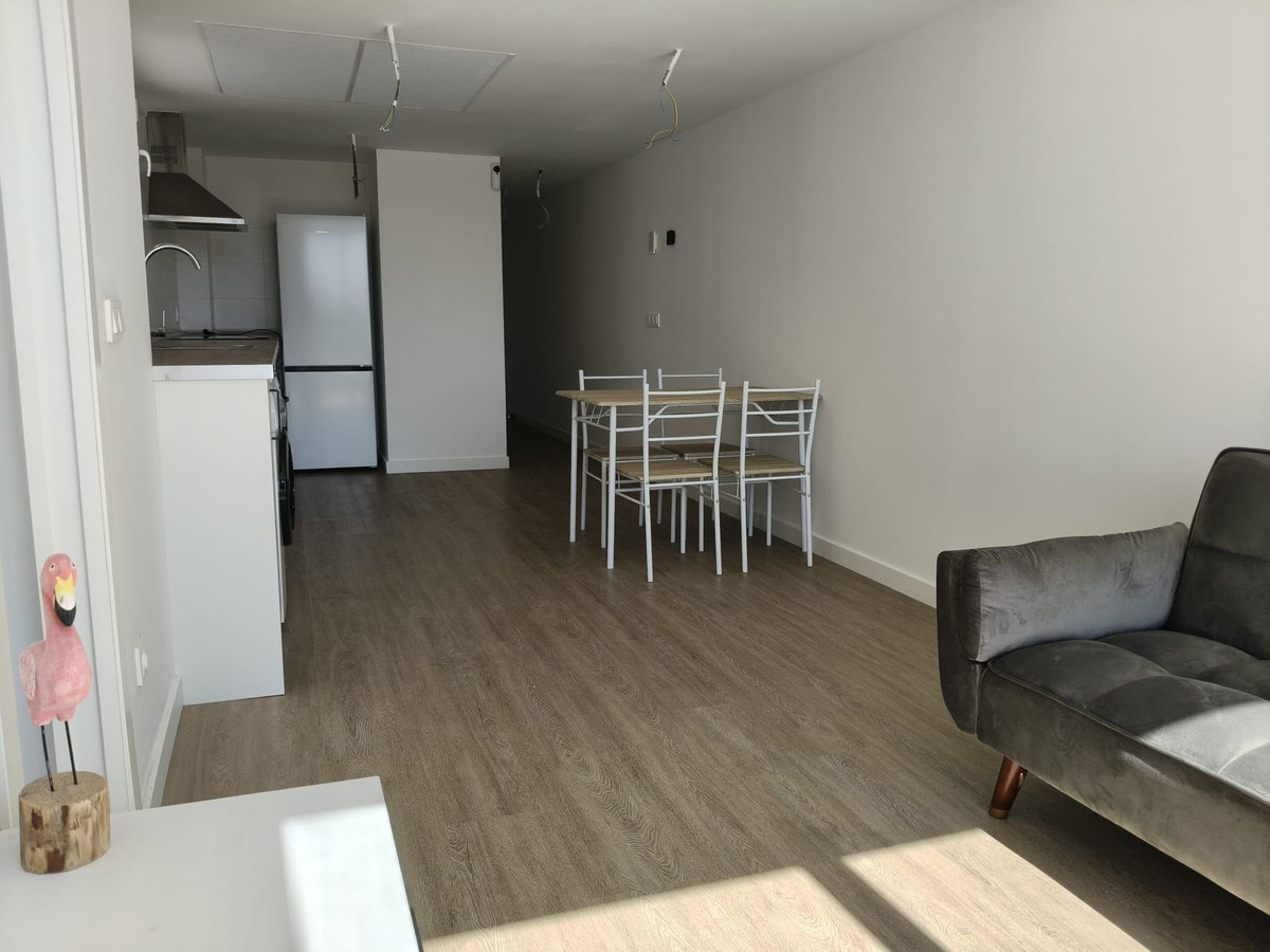 Middle Floor Apartment bilde 13