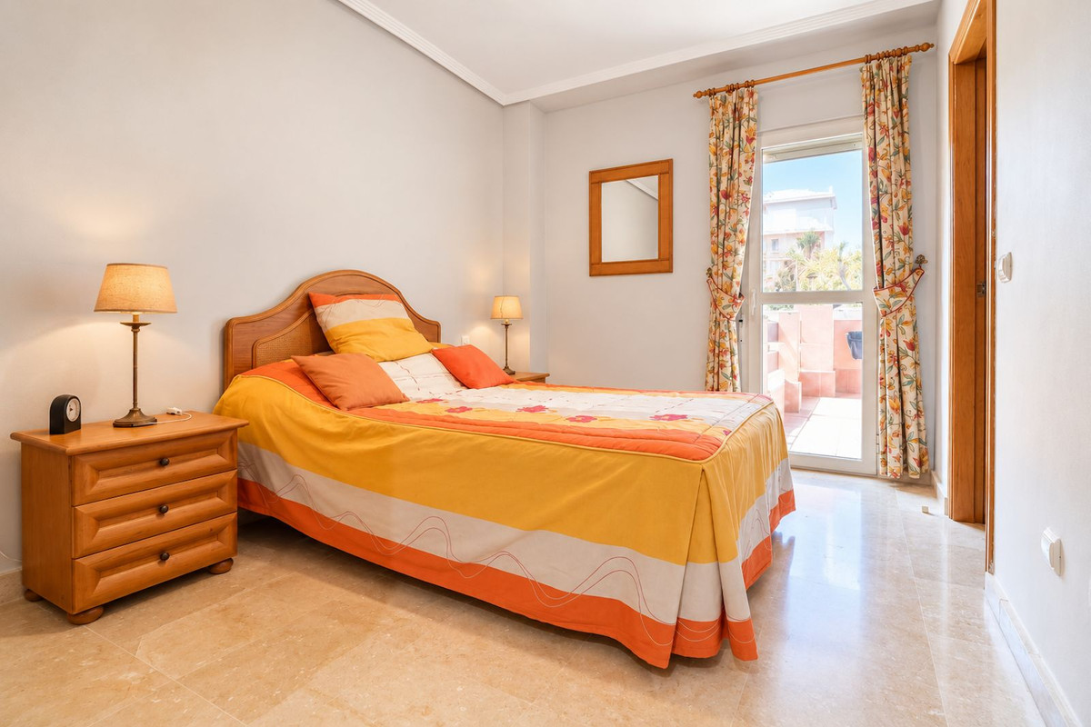 Middle Floor Apartment bilde 15