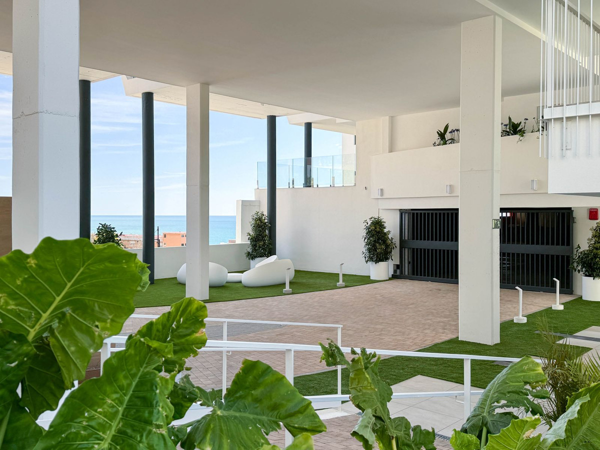 Middle Floor Apartment bilde 7