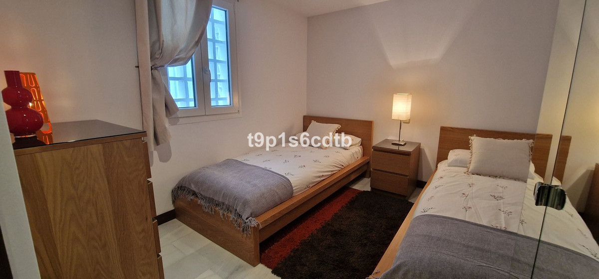 Middle Floor Apartment bilde 28