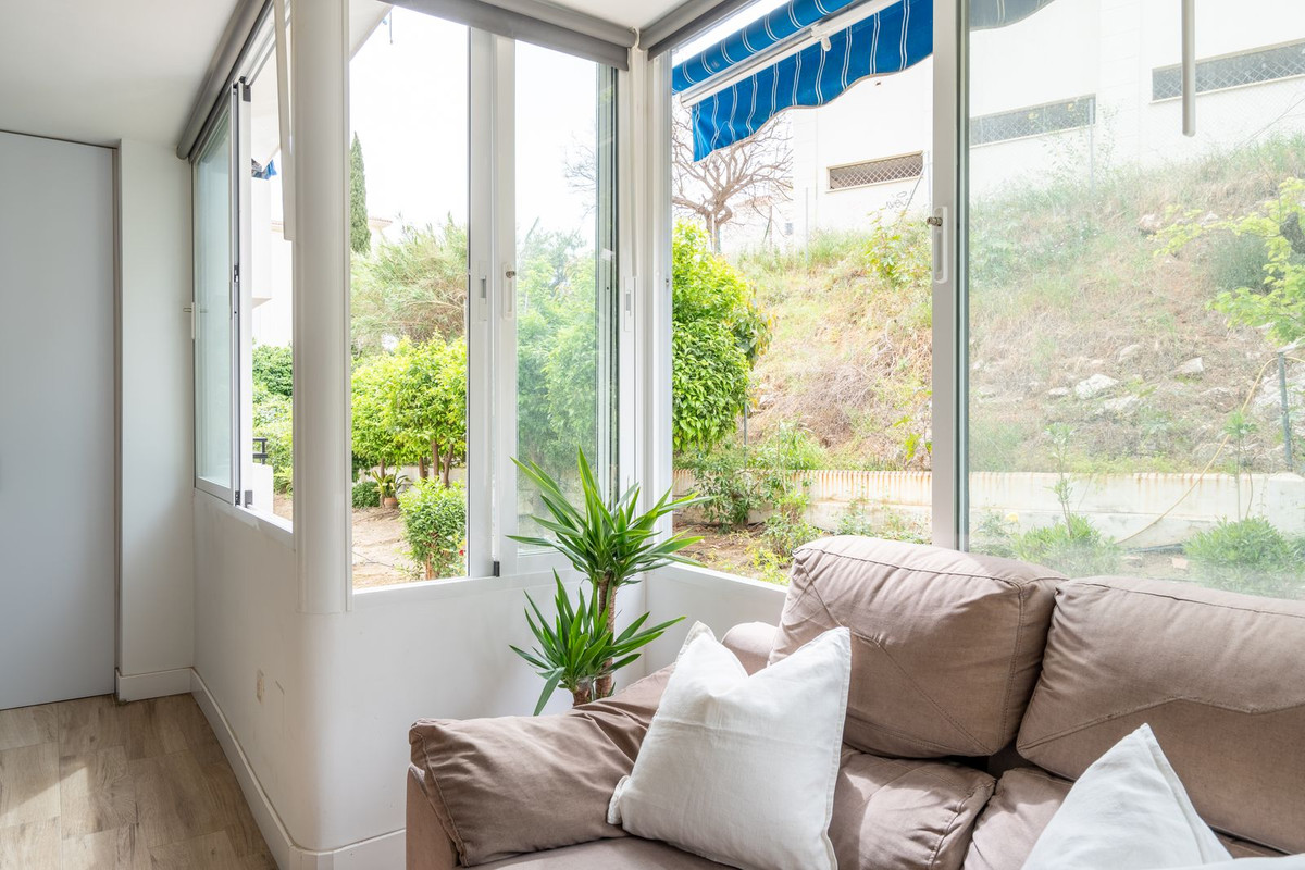 Middle Floor Apartment bilde 14
