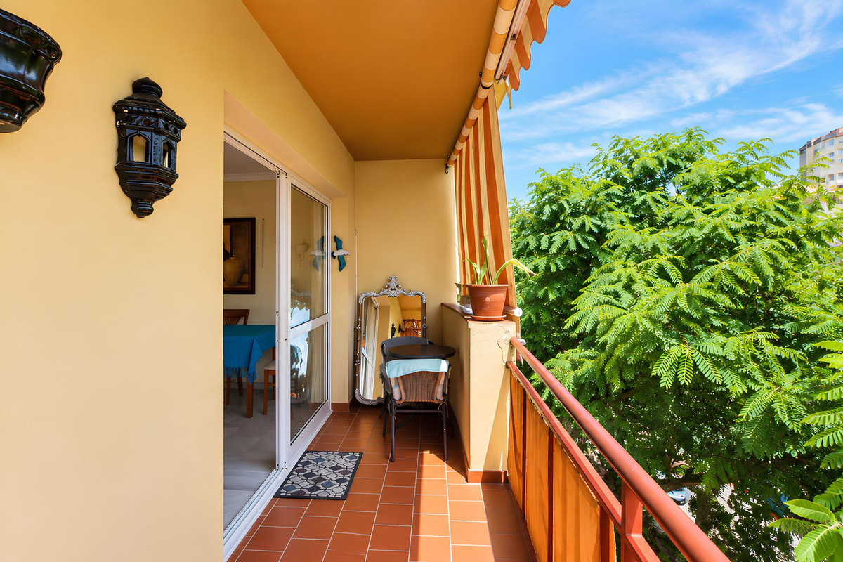 Middle Floor Apartment bilde 2