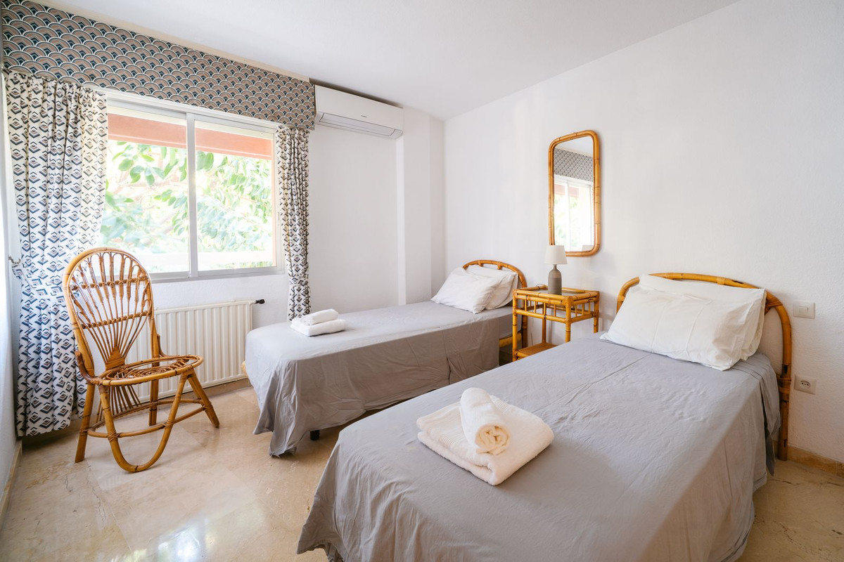 Middle Floor Apartment bilde 20