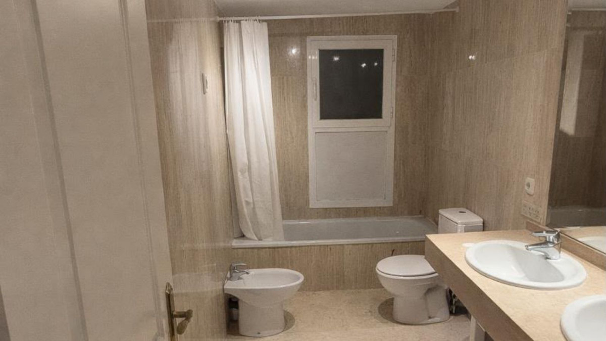 Middle Floor Apartment bilde 13