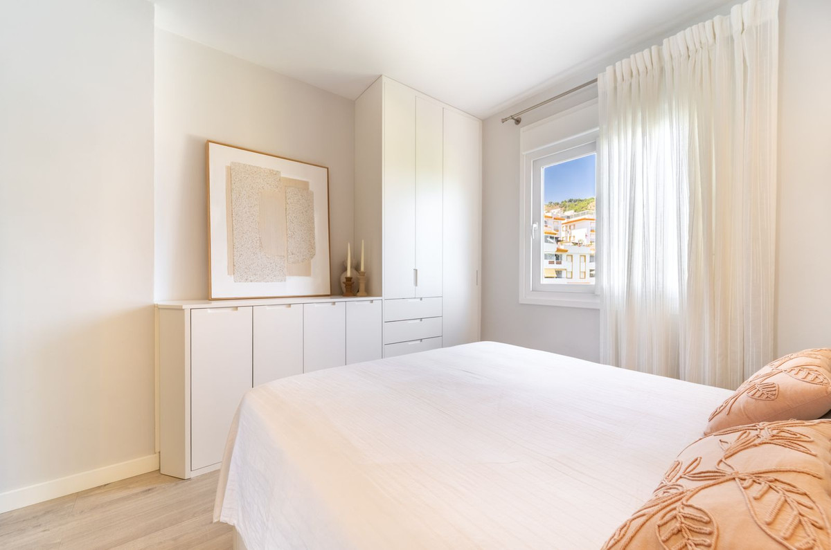 Middle Floor Apartment bilde 25