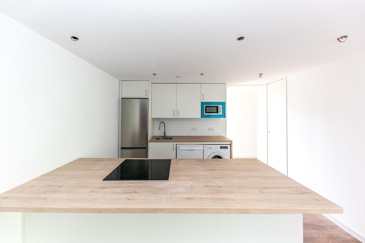 Middle Floor Apartment bilde 14