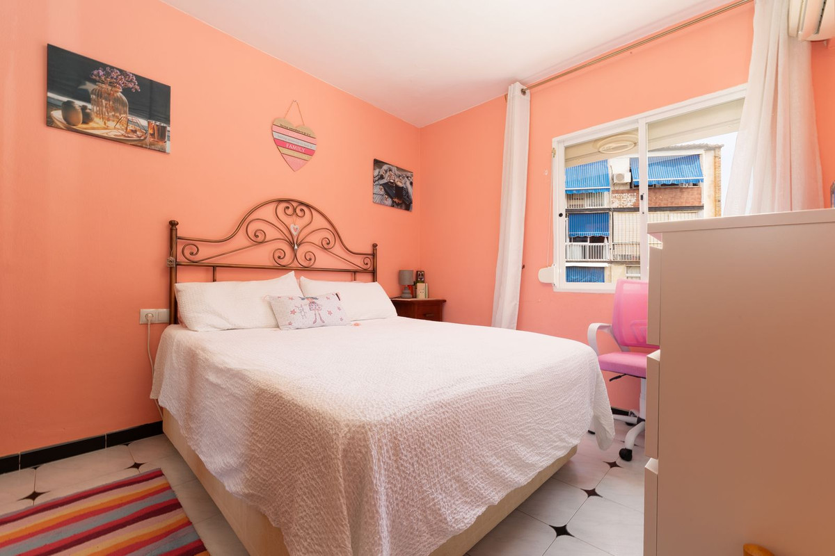 Middle Floor Apartment bilde 2
