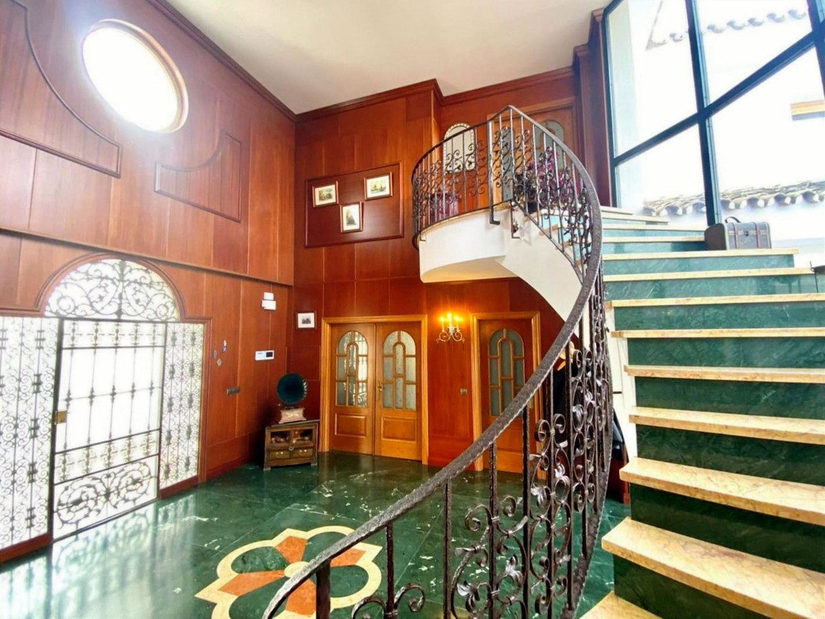 Detached Villa bilde 2