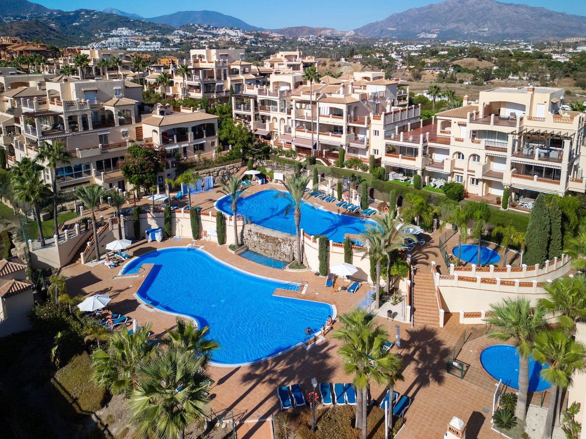 Middle Floor Apartment bilde 1