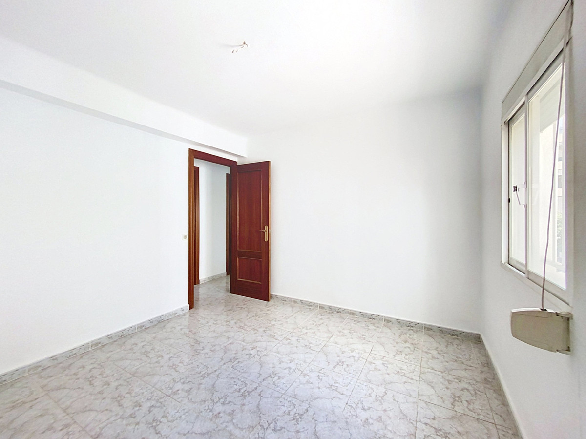Middle Floor Apartment bilde 27