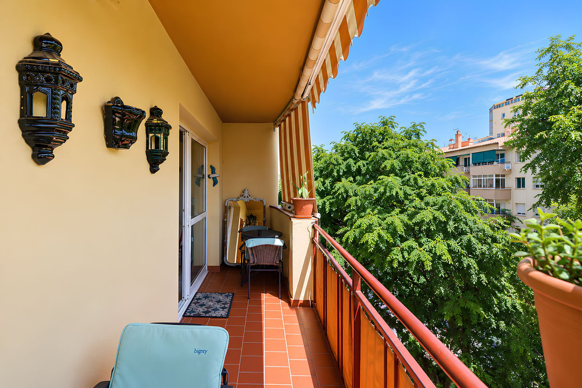 Middle Floor Apartment bilde 7