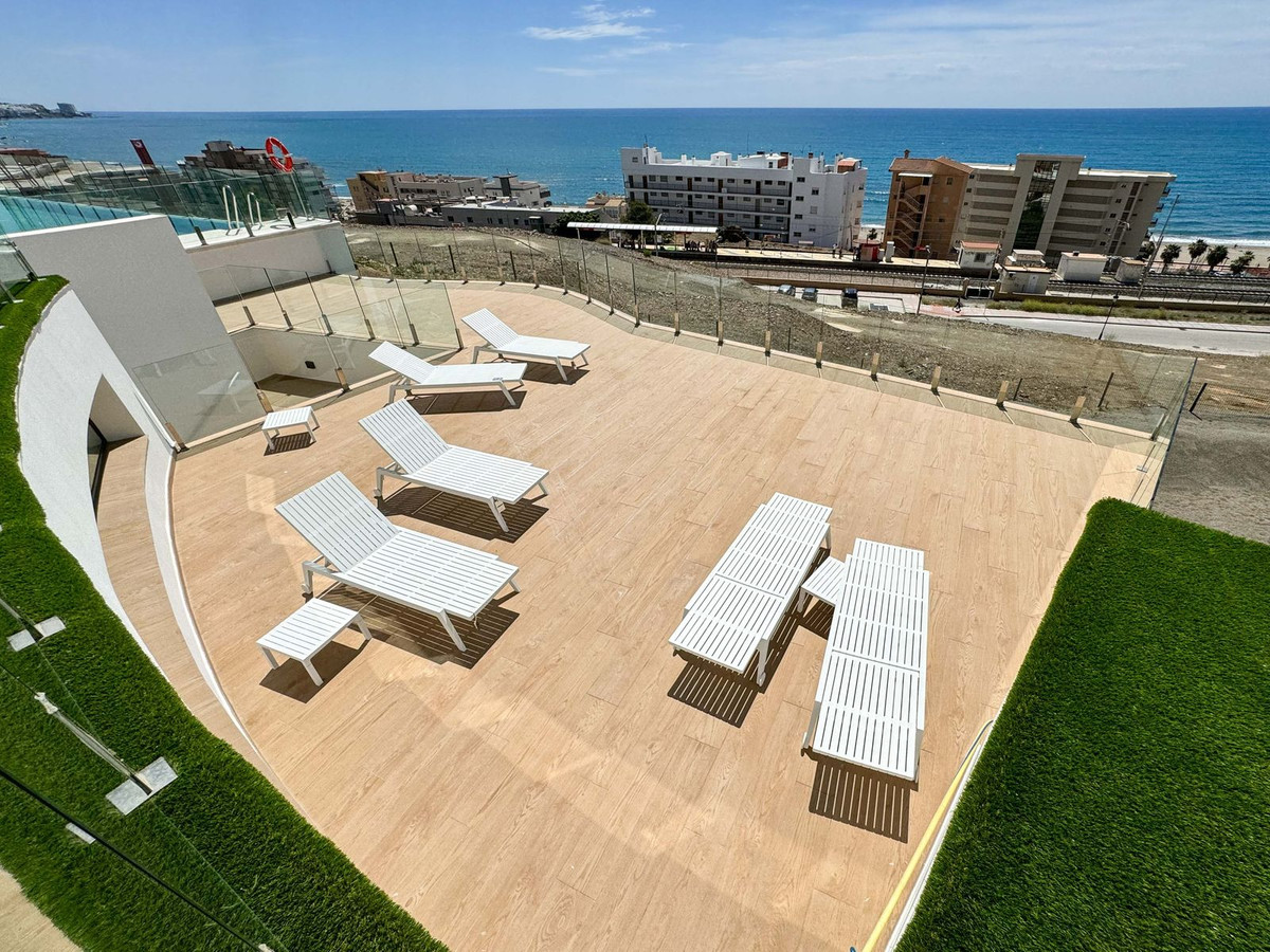 Middle Floor Apartment bilde 24
