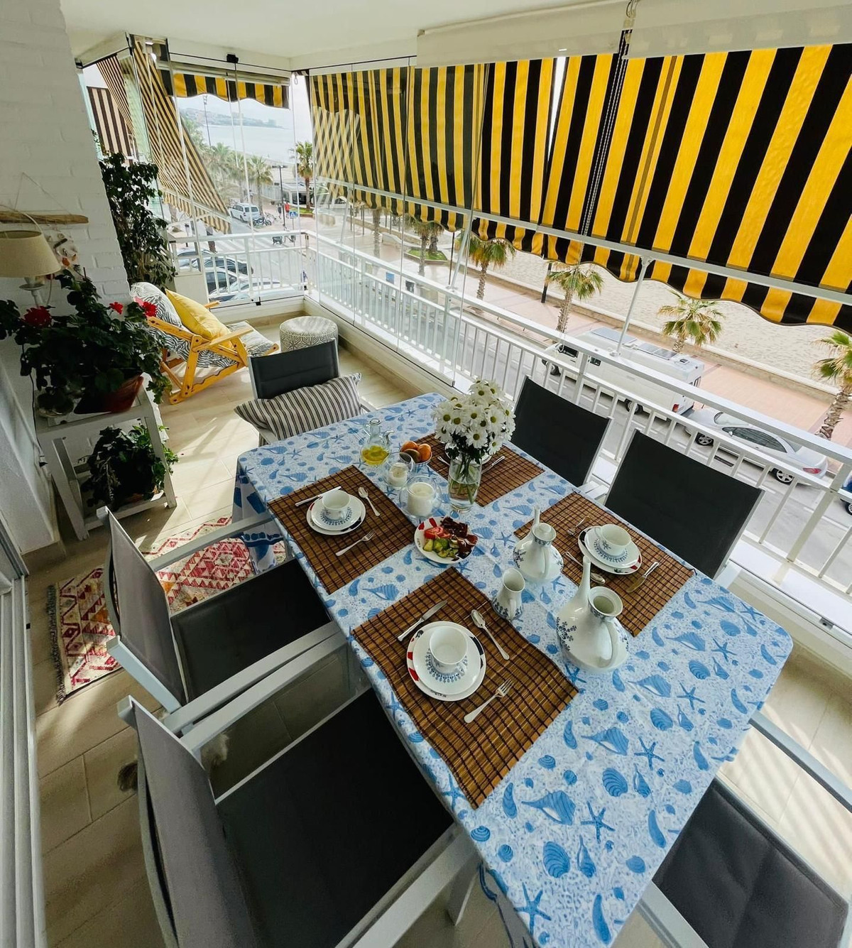 Middle Floor Apartment bilde 18