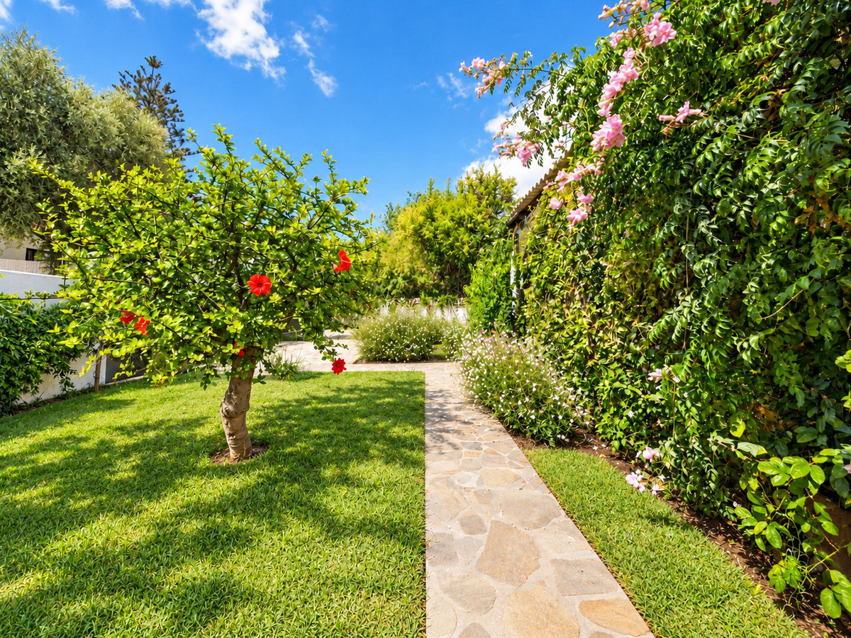 Detached Villa bilde 17