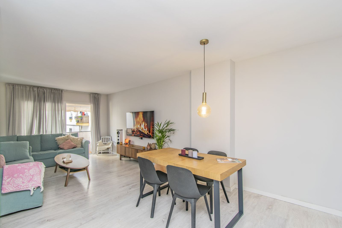 Middle Floor Apartment bilde 3