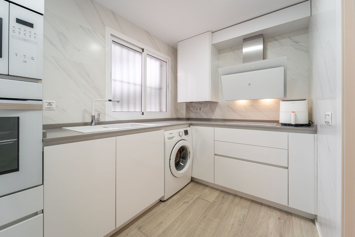 Middle Floor Apartment bilde 29